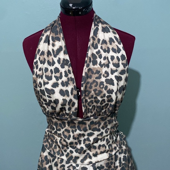 ๐ฎ 5 for $20 ๐ฎ Stretchy 50โs style pinup halter dress - Picture 2 of 3